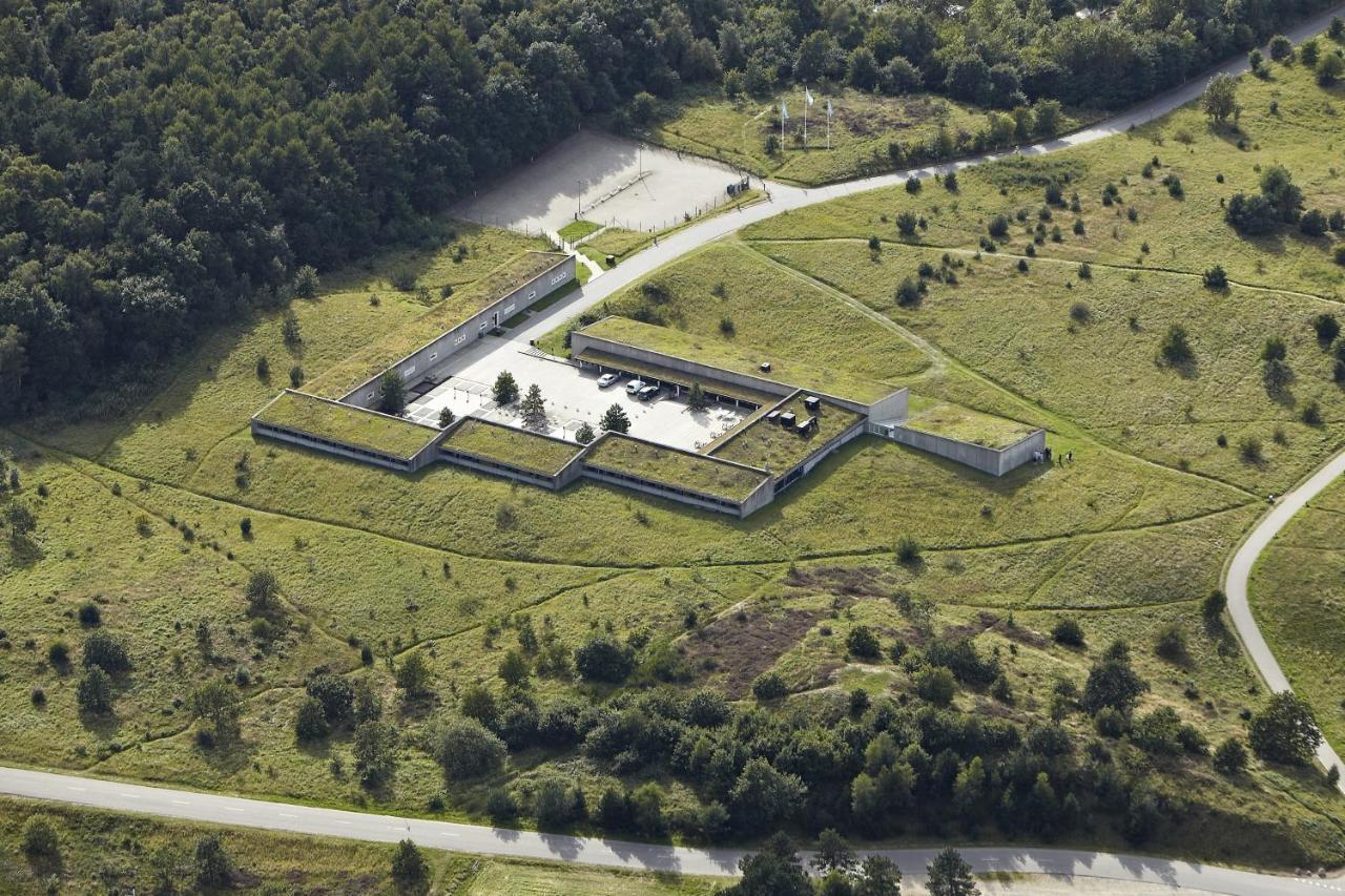 Hotel Toppen Af Ebeltoft Bagian luar foto